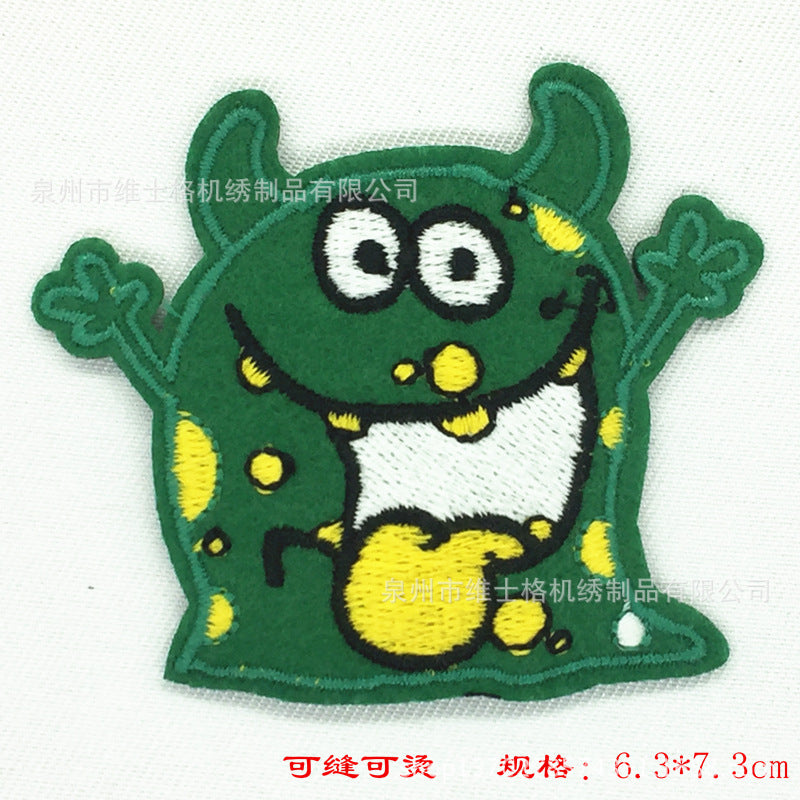 Wholesale Chic Embroidered Patches 30 Pcs Assorted Themes Cloth Appliques For Clothing Bag Resale