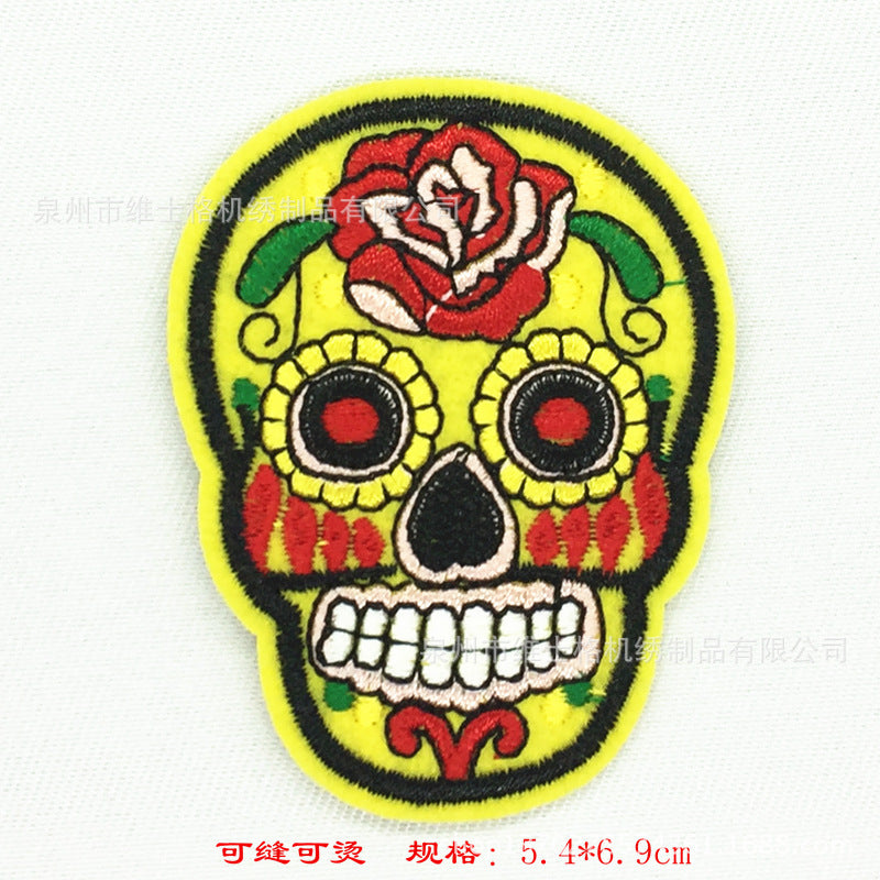 Wholesale Chic Embroidered Patches 30 Pcs Assorted Themes Cloth Appliques For Clothing Bag Resale