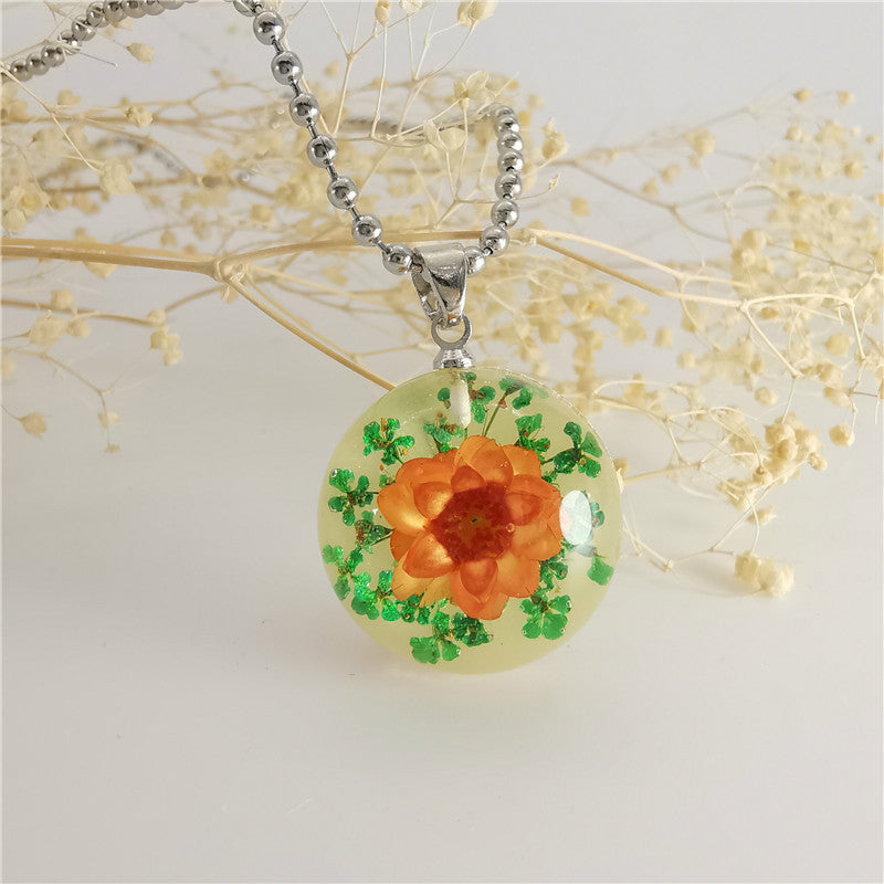 Wholesale 6pcs Creative Natural Real Plant Specimen Dried Flower Necklace
