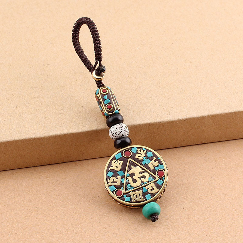 Wholesale Nepalese Vintage Car Alloy Keychains