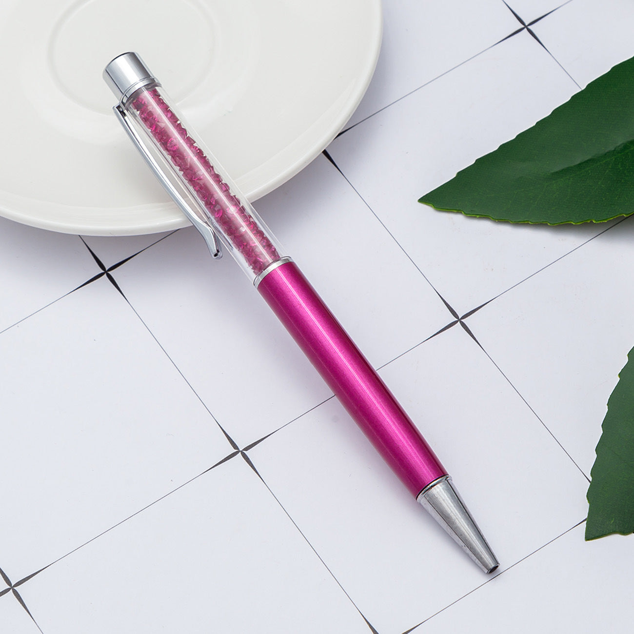 Whoelsale Pens Crystal Pens Broken Diamonds Fashionable Metal Office Pens