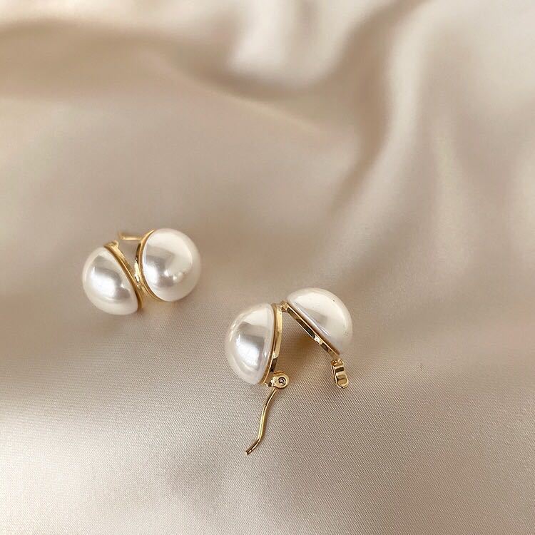 Wholesale Pearl Ball Alloy Ear Buckles