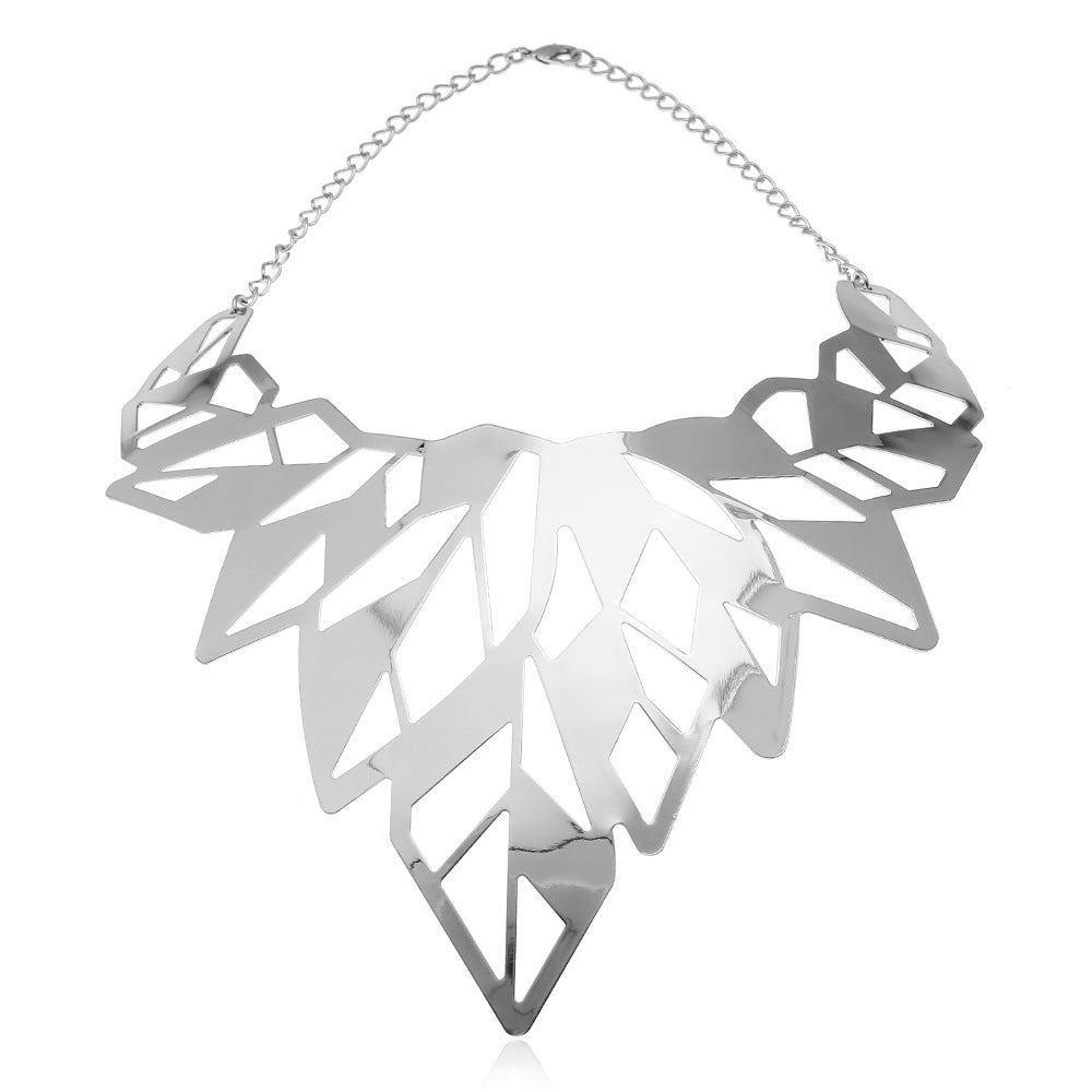 Wholesale Exaggerated hollow polished leaf metal necklace