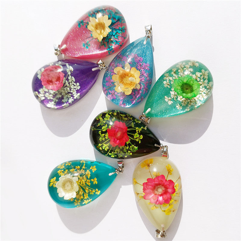 Wholesale 6pcs Handmade Glue Drop Real Flower Dried Flower Necklace