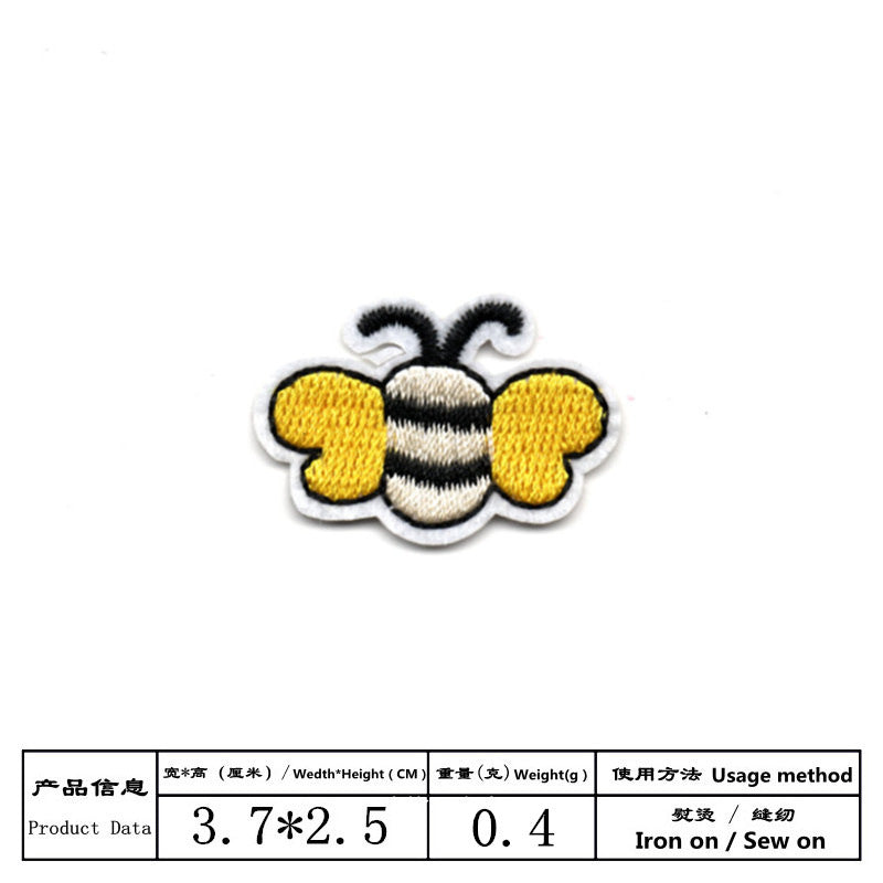 Wholesale Cloth Embroidered Bee Patches Cute Cartoon Animal Set Of 17 For Kids Clothing DIY Craft Supply