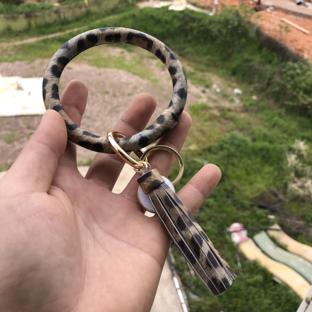 Wholesale Leather Bracelet PU Leather Bracelet Keychain Tassel Pendant Bracelet