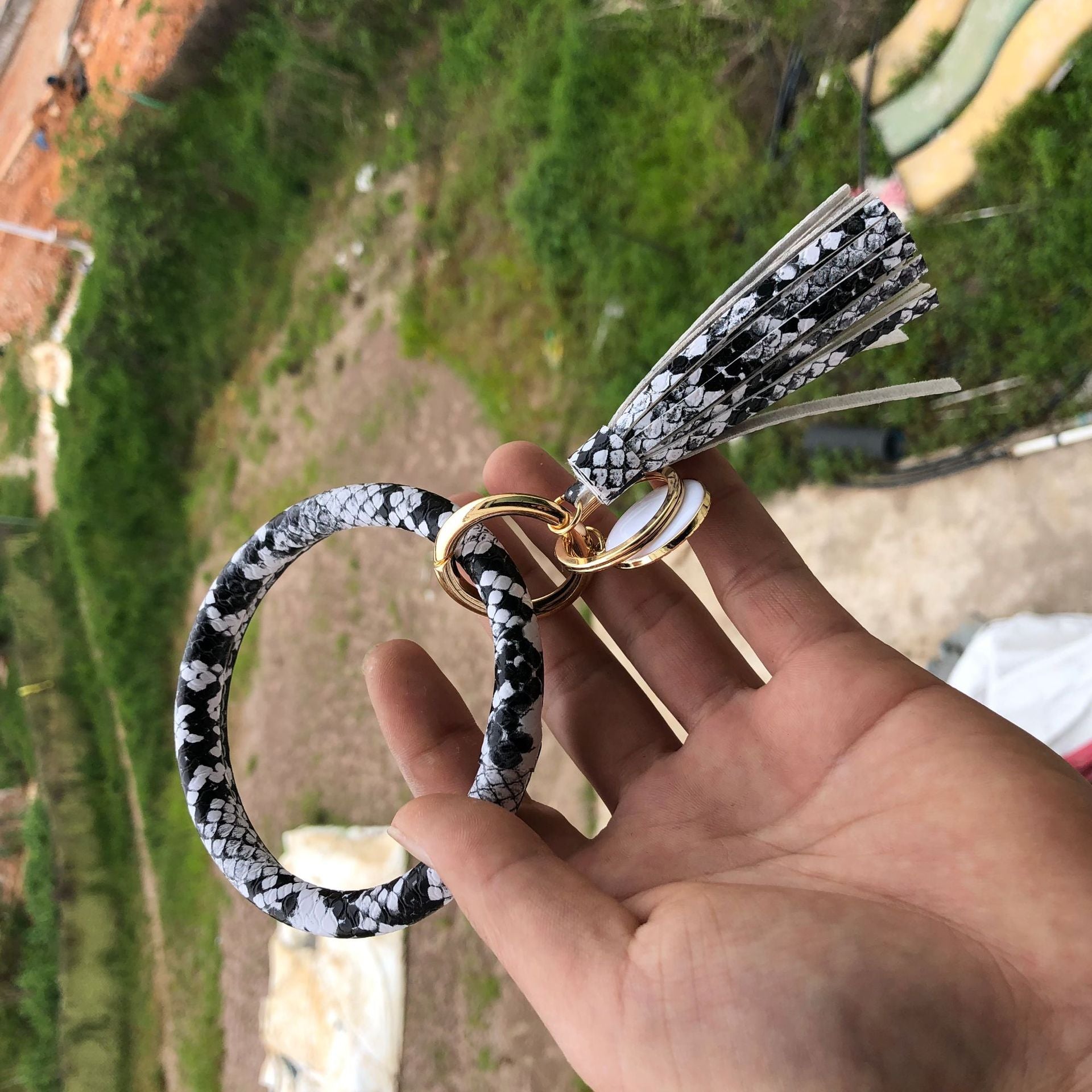 Wholesale Leather Bracelet PU Leather Bracelet Keychain Tassel Pendant Bracelet