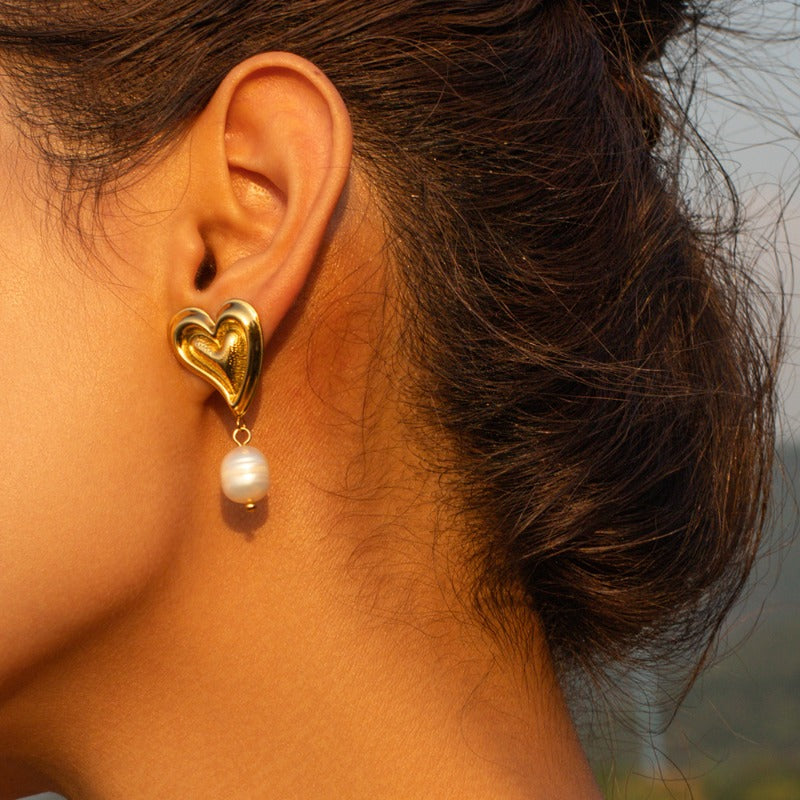 Wholesale Stainless Steel Pearl Heart High-grade 18k Titanium Steel Earrings