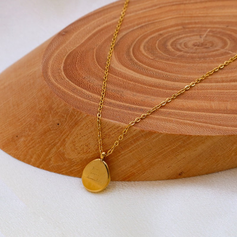 Wholesale Antique Style Titanium Steel Gold-plated European and American Fashionable Temperament Necklaces