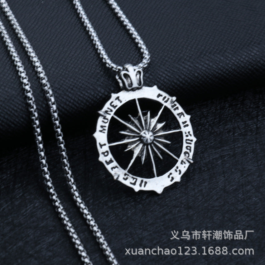 Wholesale Solid men's domineering axe vintage necklace