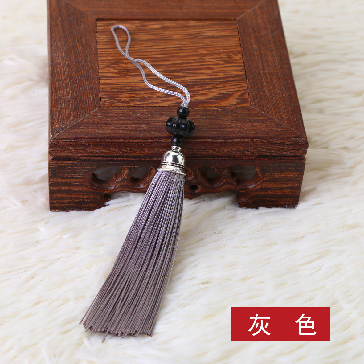 Wholesale Pumpkin Bead Ice Silk Tassel Polyester Metal Hat Pendant