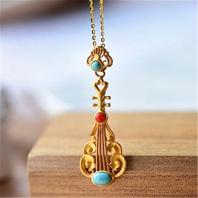 Wholesale Sand gold inlaid turquoise and red Nanhong personality pipa clavicle necklace