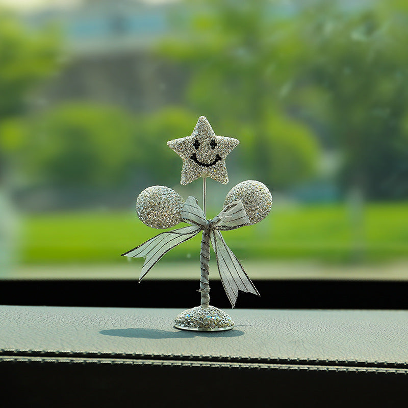 Al por mayor de cerámica suave incrustada con adornos de autos de diamantes con globo de confesión