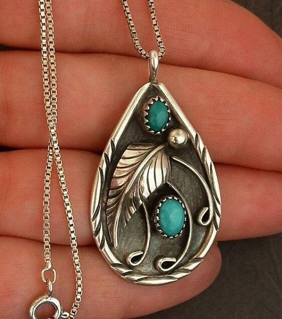 Wholesale Inlaid Turquoise Retro Black-Dyed Feather Pendant Plated S925 Silver Necklace