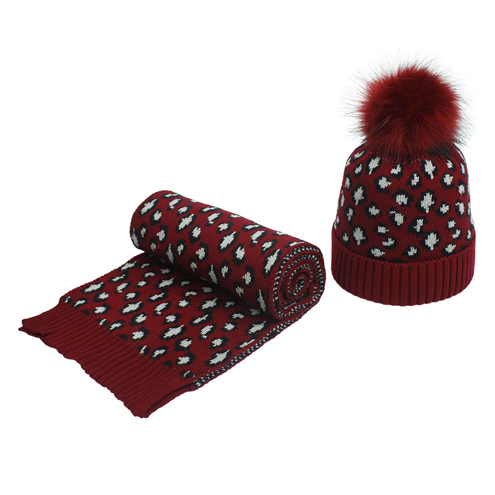 Wholesale Leopard Pattern Knitted Hat Ball Hat Scarf Set