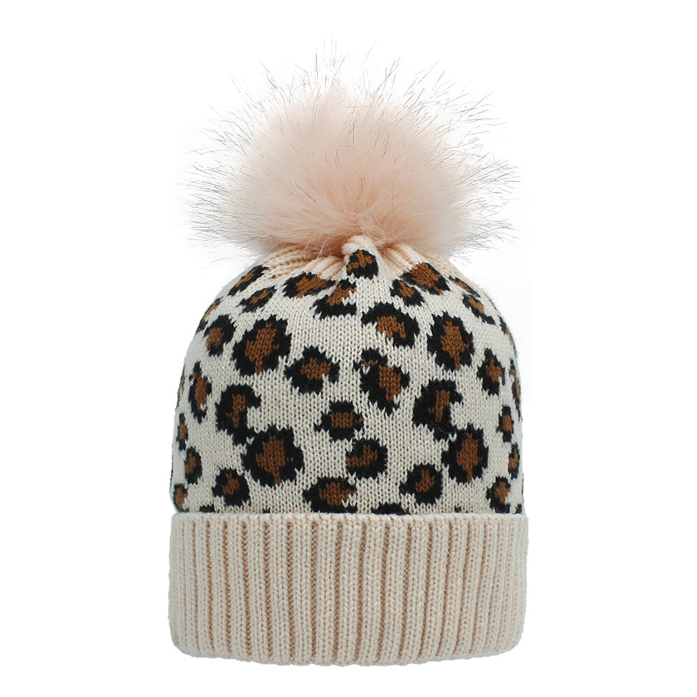 Wholesale Leopard print woolen knitted hat,  fashionable warm big furball hat