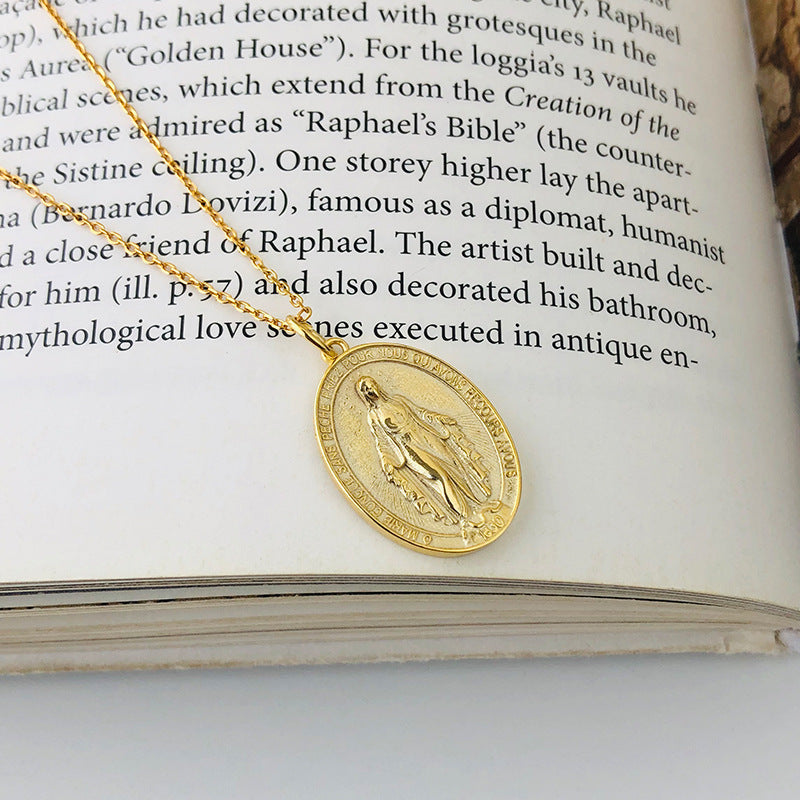 Wholesale Relief portrait necklace