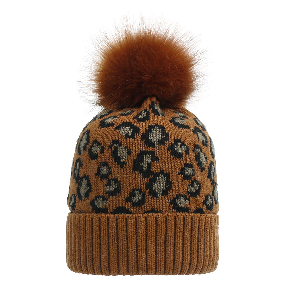 Wholesale Leopard print woolen knitted hat,  fashionable warm big furball hat