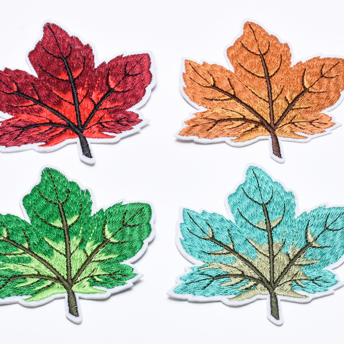 Wholesale Felt Maple Leaf Embroidery Patch Iron On Adhesive For Clothing And Towels DIY Craft Supply
