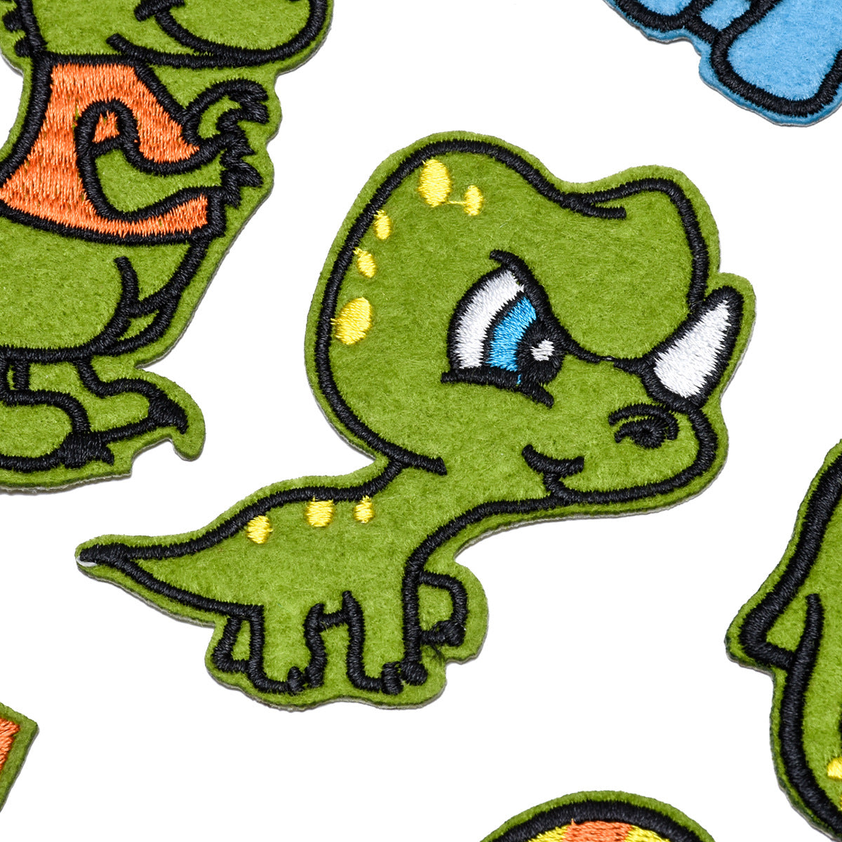 Wholesale Cartoon Dinosaur Embroidered Cloth Patches For Kids Clothing Cute Animal Sew On Decorative Fashion Accessory