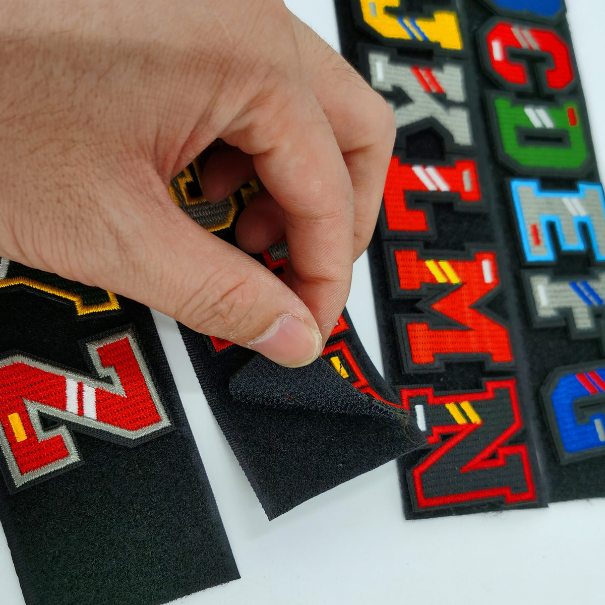 Wholesale 26Pcs Alphabet Velcro Patches Non Woven Fabric DIY Jeans Decorative Casual Fashion Accessory For Gift And Resale