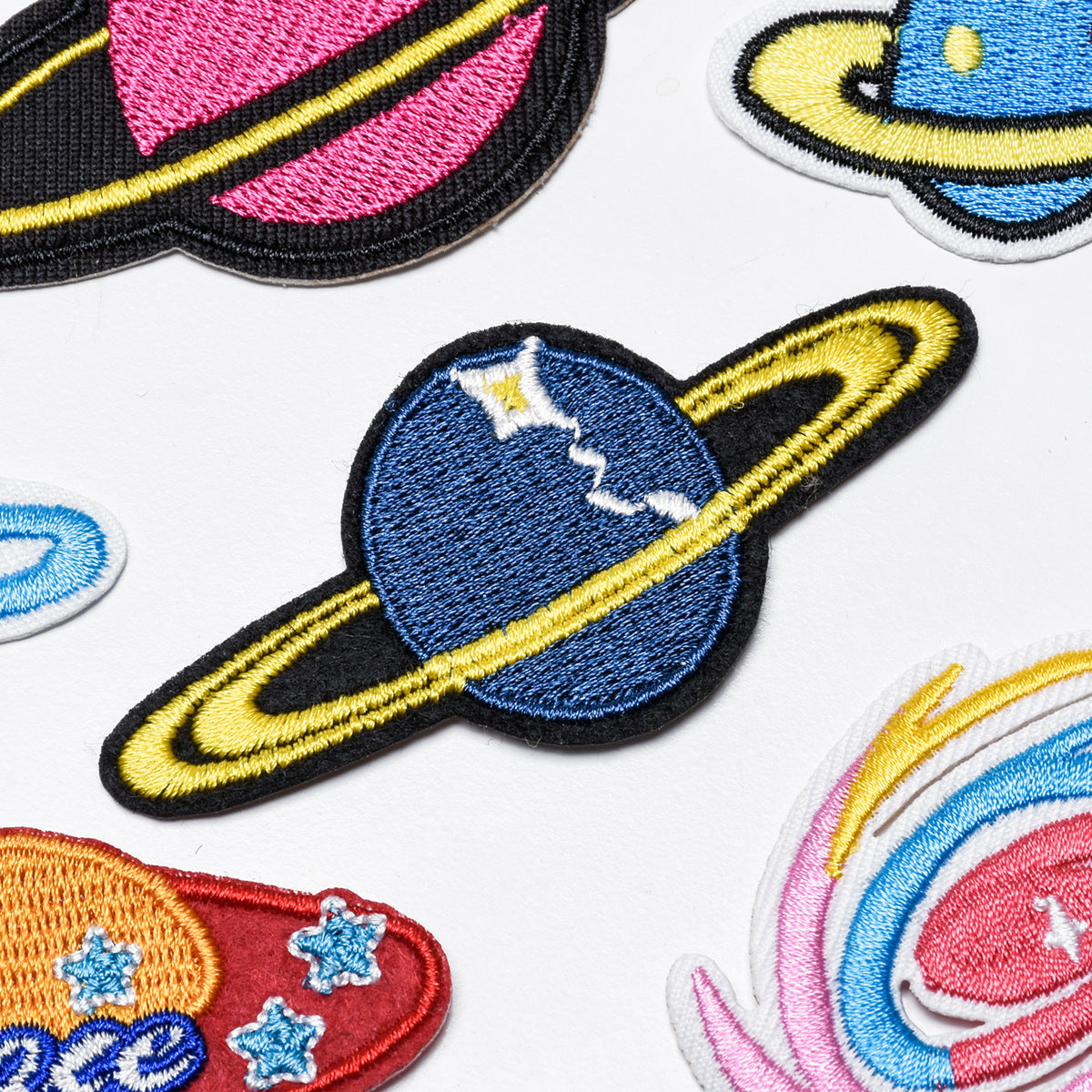 Wholesale Astronaut Space Embroidered Patches Planet Meteorite Combo Set DIY Fashion Accessory For Clothing Coats Gift Boutique Resale