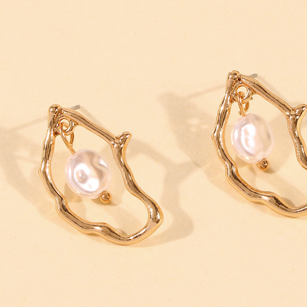 Wholesale Fashion Style Niche Irregular Pearl Earrings