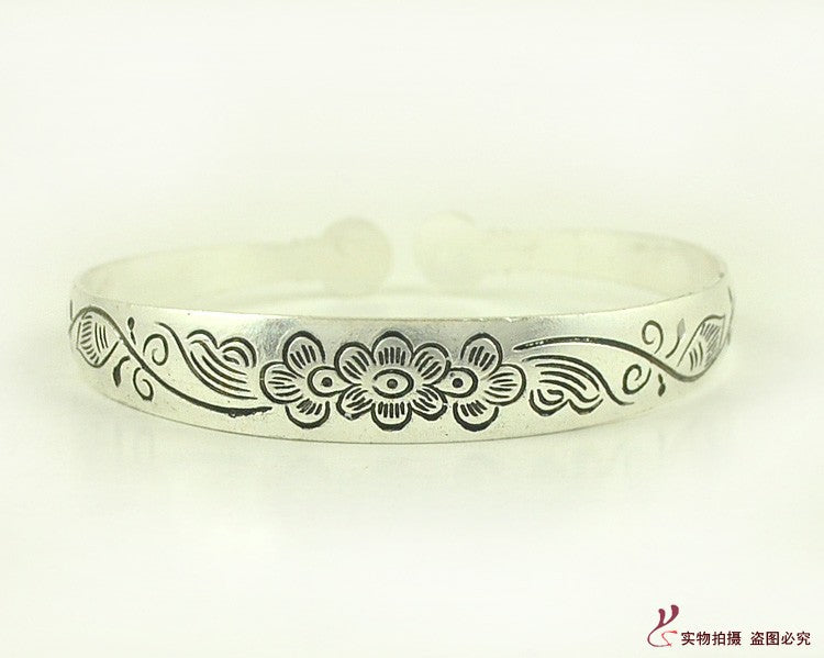 Wholesale Vintage Carved Opening Ethnic Style Bracelets