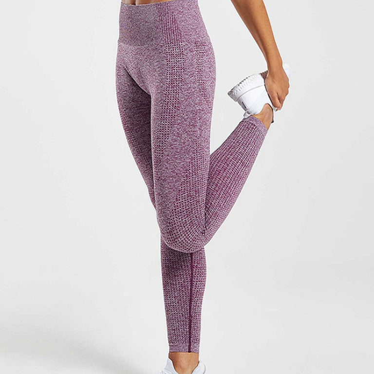 Wholesale Seamless Yoga Suit Little Short-sleeved Jacquard Sports Fitness Suit Quick-drying Seamless Yoga Suit