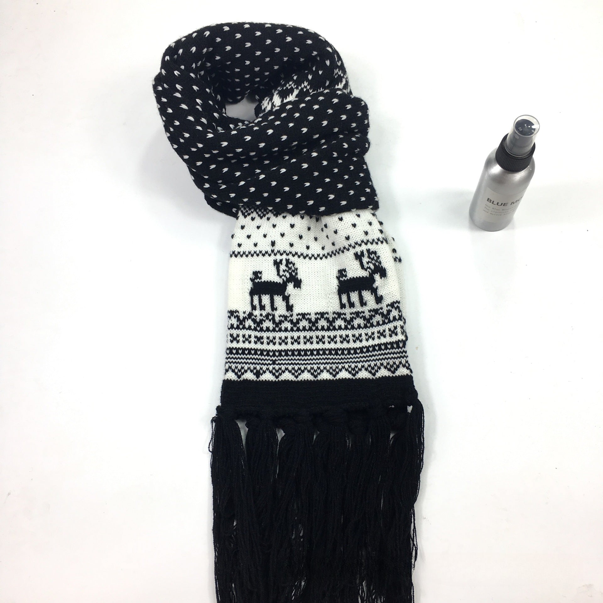 Wholesale Autumn and Winter Christmas Snowflake Deer Yarn Thickened Double-sided Scarves