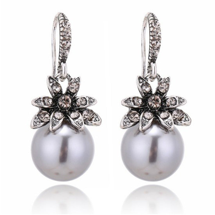 Wholesale Vintage Creative Pearl Sunflower Diamond Earrings