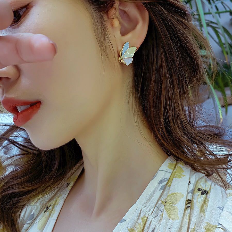 Wholesale Drip Oil Butterfly Color Alloy Earrings