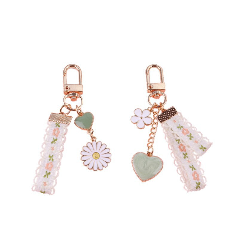 Wholesale Zinc Alloy Daisy Lace Keychain