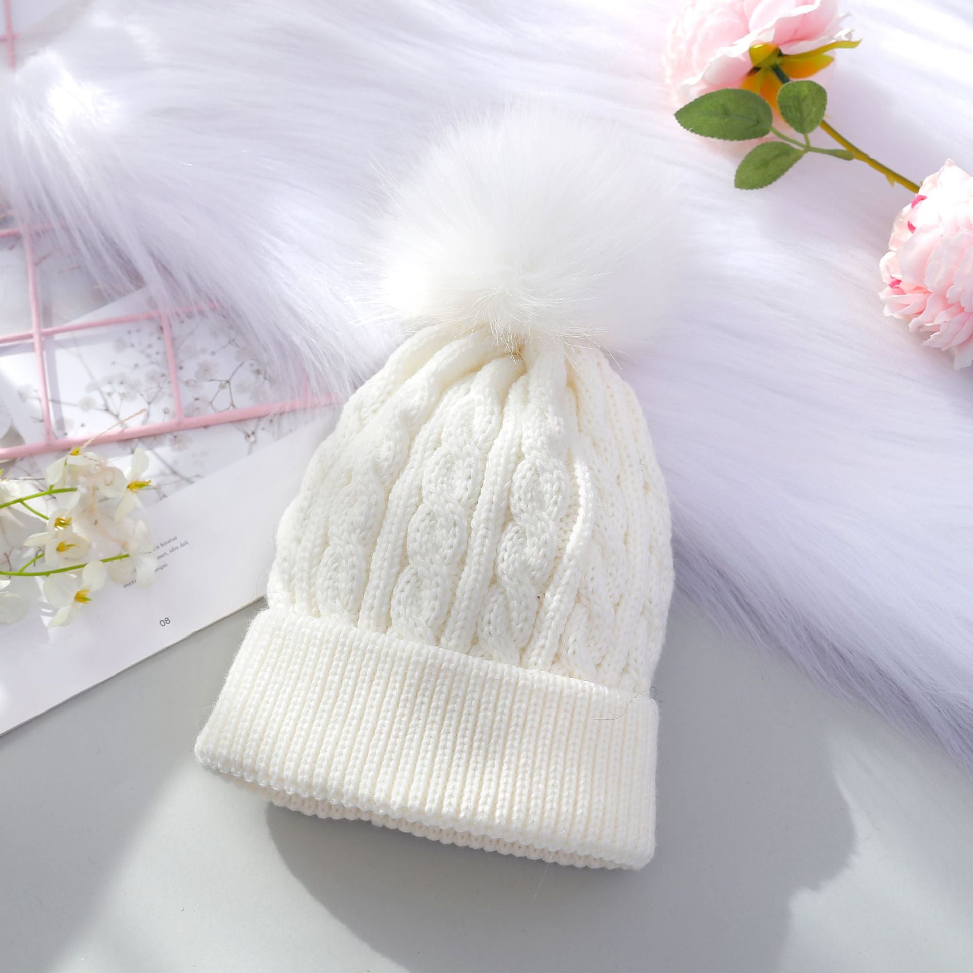 Wholesale Children's Hats Autumn and Winter Knitted Wool Ball Beanie