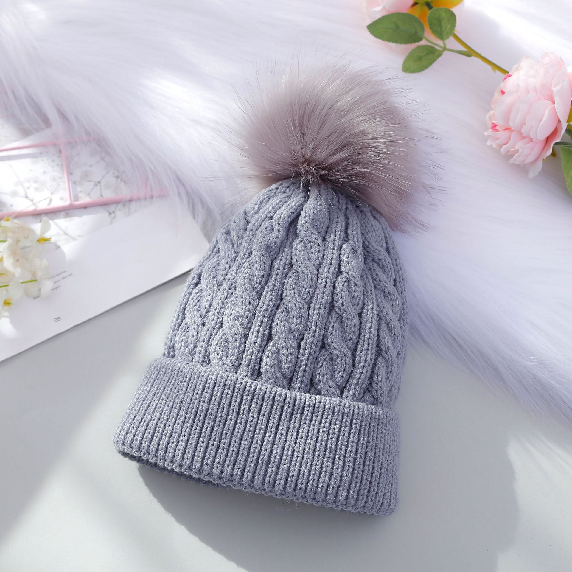 Wholesale Children's Hats Autumn and Winter Knitted Wool Ball Beanie