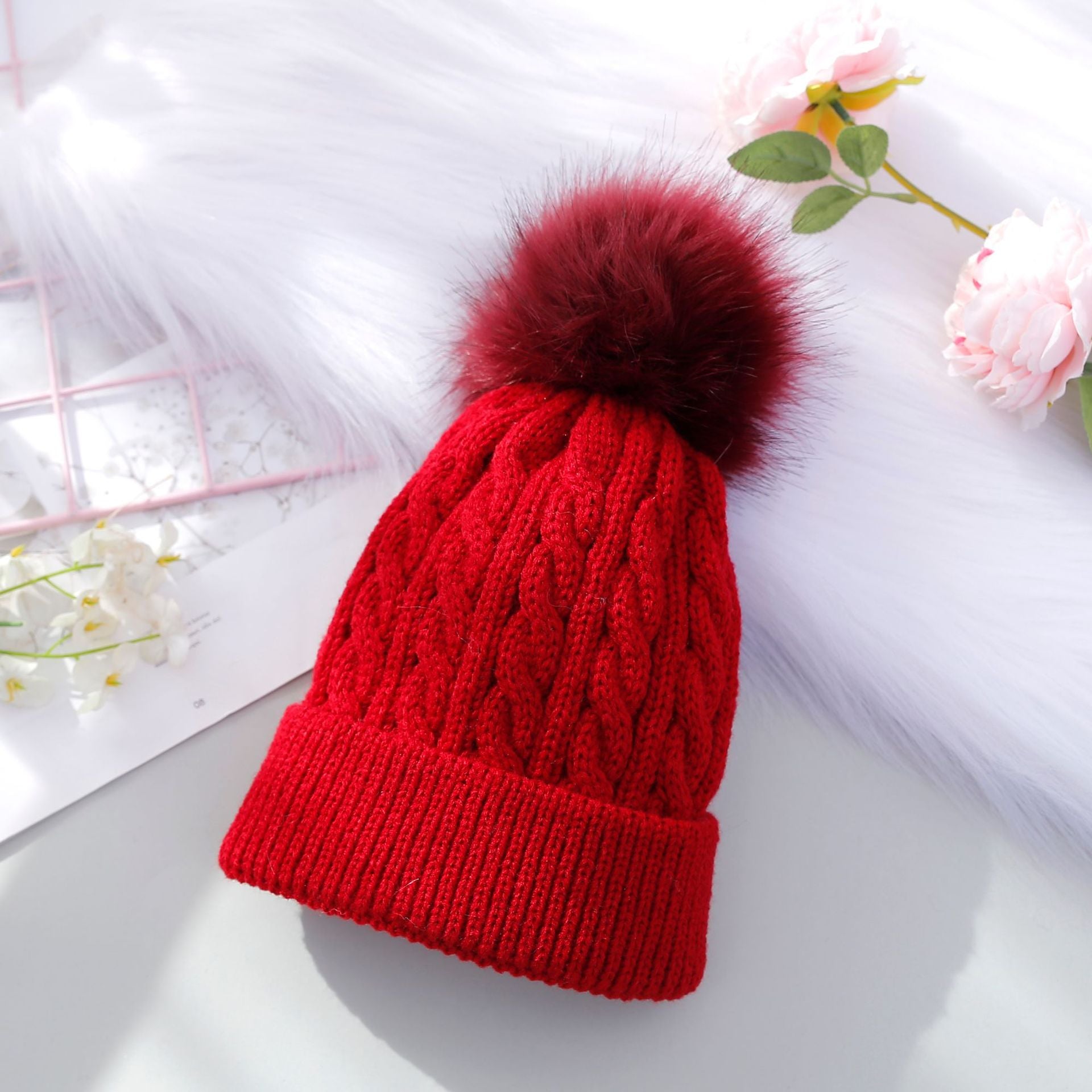 Wholesale Children's Hats Autumn and Winter Knitted Wool Ball Beanie