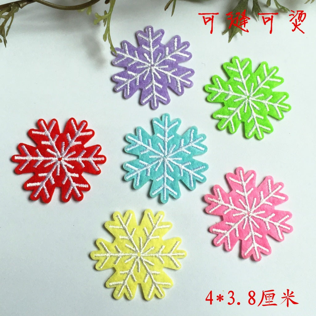 Wholesale Snowflake Felt Embroidery Patches For Kids Clothing DIY Decorative Sew On Applique Party Gift