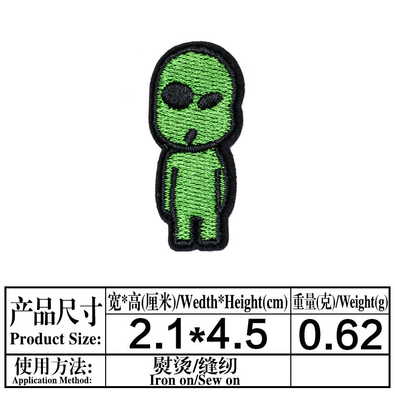 Wholesale Computer Embroidered Cloth Patches Black White Skull Design Clothing Accessory DIY Craft Supply