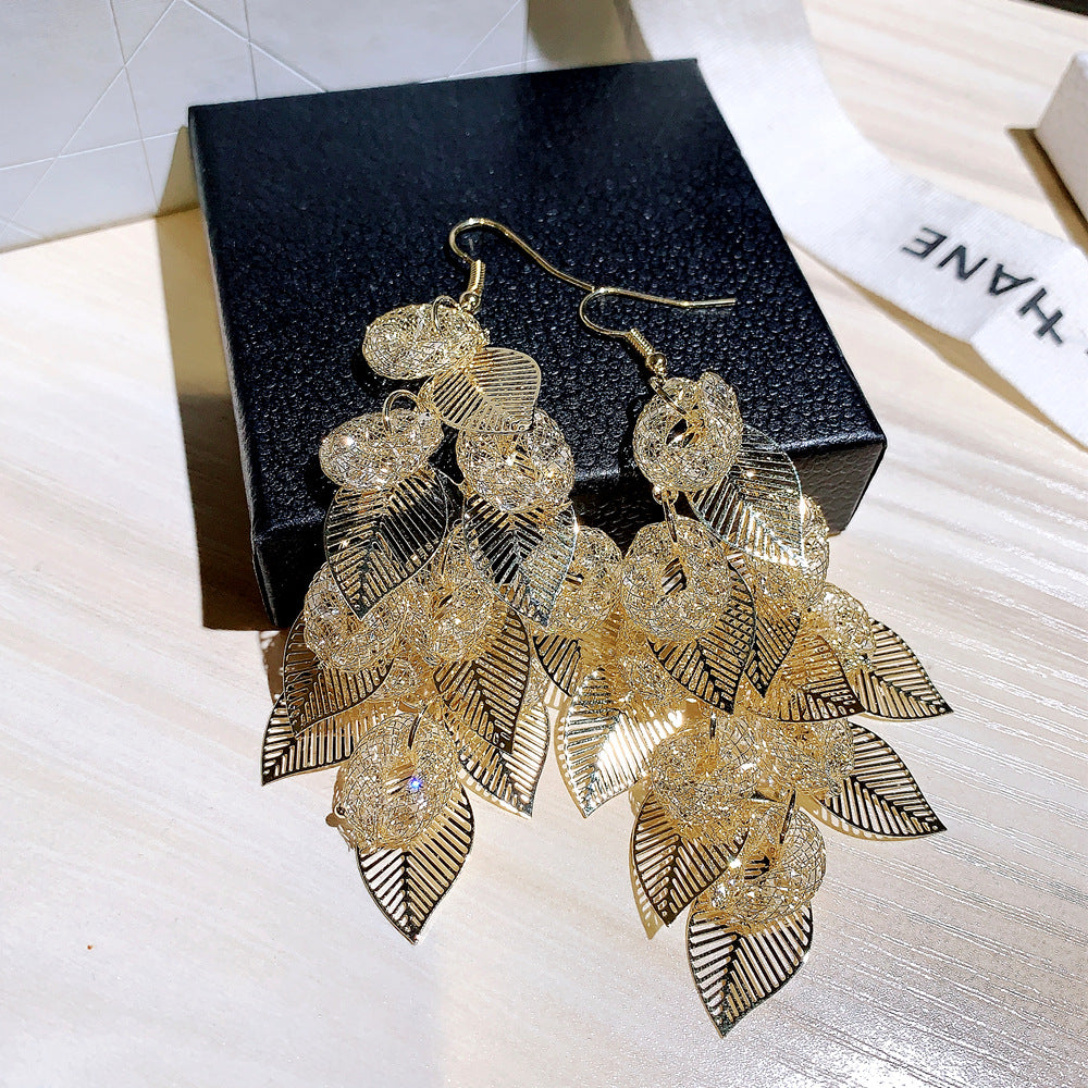 Wholesale Zircon Leaf Long Alloy Earrings