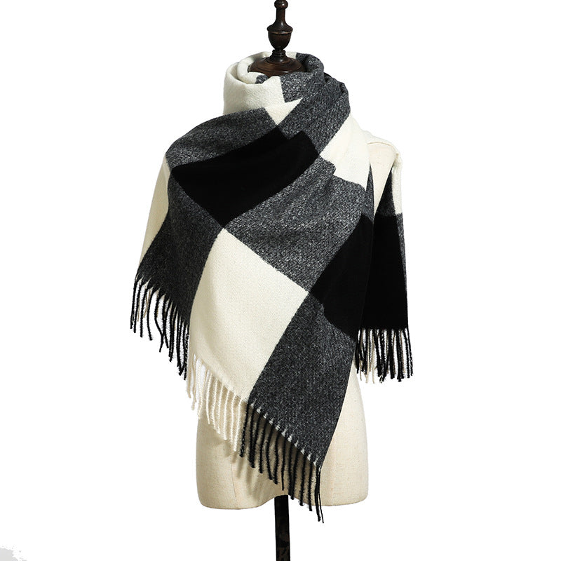 Wholesale women's autumn and winter imitation cashmere British style tassel shawl scarf