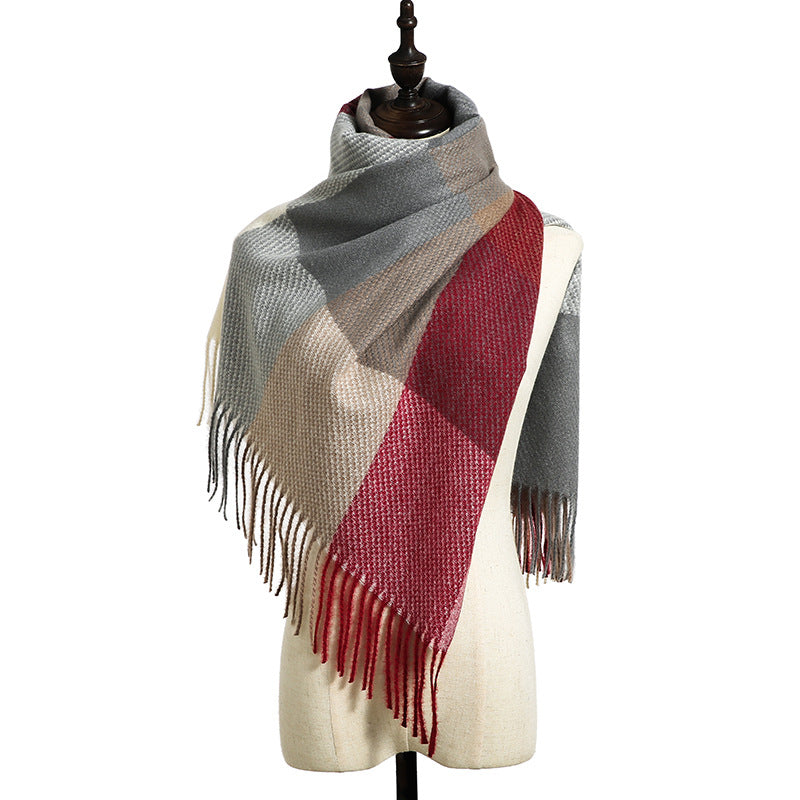 Wholesale women's autumn and winter imitation cashmere British style tassel shawl scarf