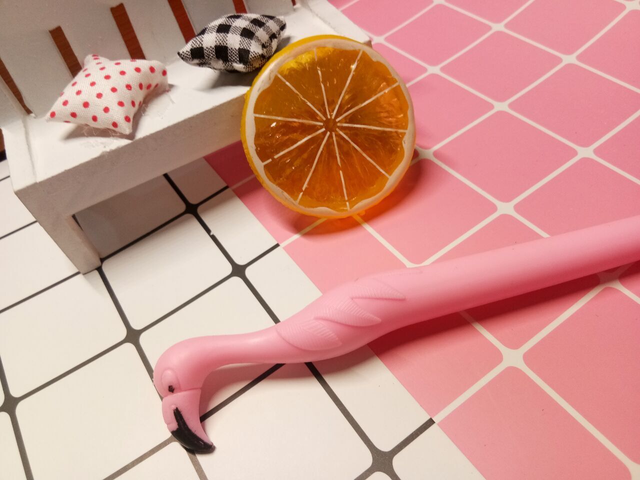 Bolígrafo de estilo de flamenco de plástico de 12 piezas al por mayor