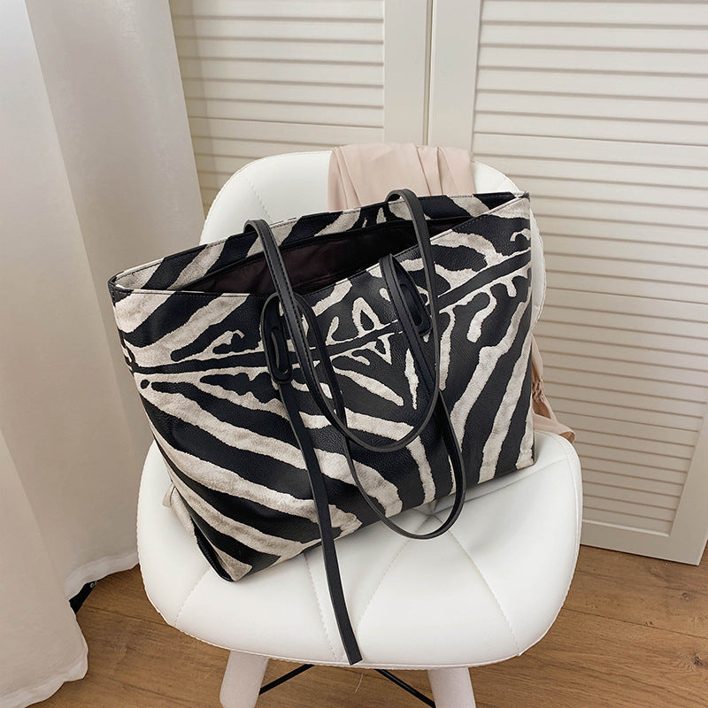 Wholesale Cow Print Zebra Print Large Capacity Shoulder Bag