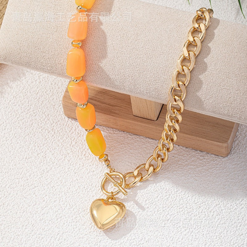 Wholesale Fashion Acrylic Colored Stone Heart-shaped Niche Design Metal Necklaces