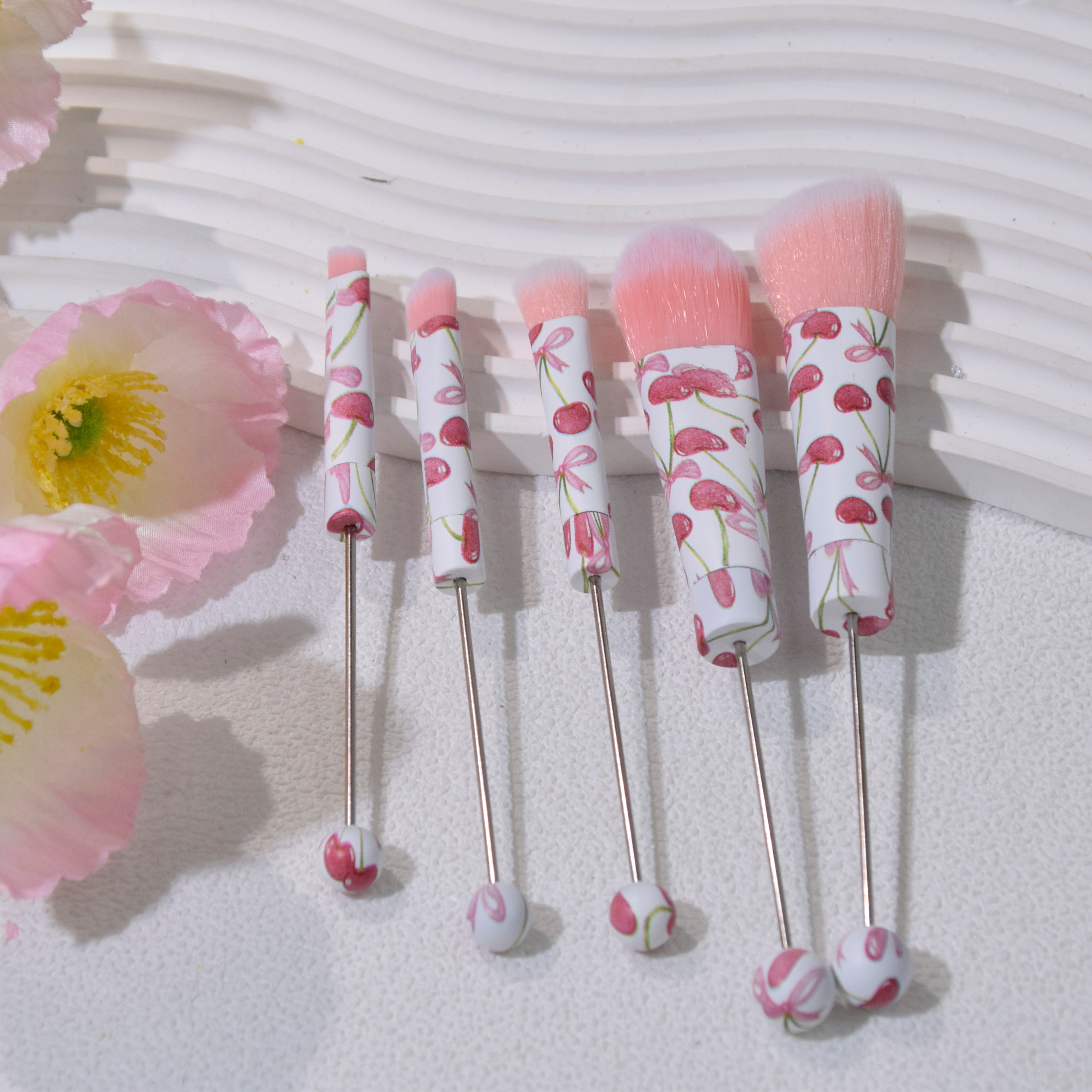 Wholesale 5pcs Custom DIY Soft Bristle Makeup Beaded Brush Set with Metal Handles and Butterfly Bow Theme