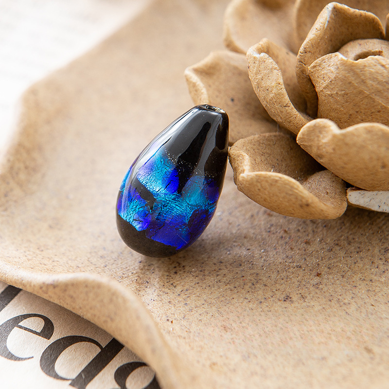 Cuentas de vidrio de gota de agua de 50 piezas al por mayor de 50 piezas