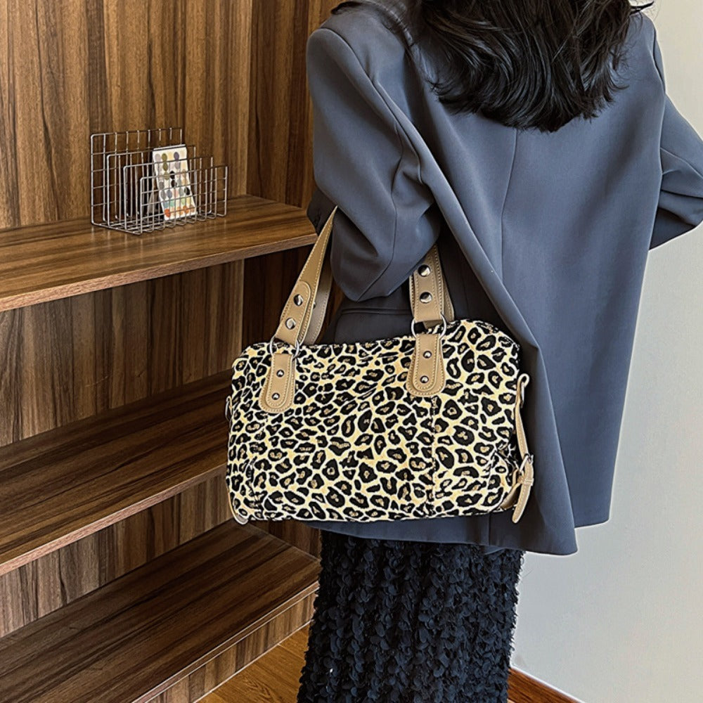Wholesale Western Style Leopard Print Crossbody Large Capacity Handbag