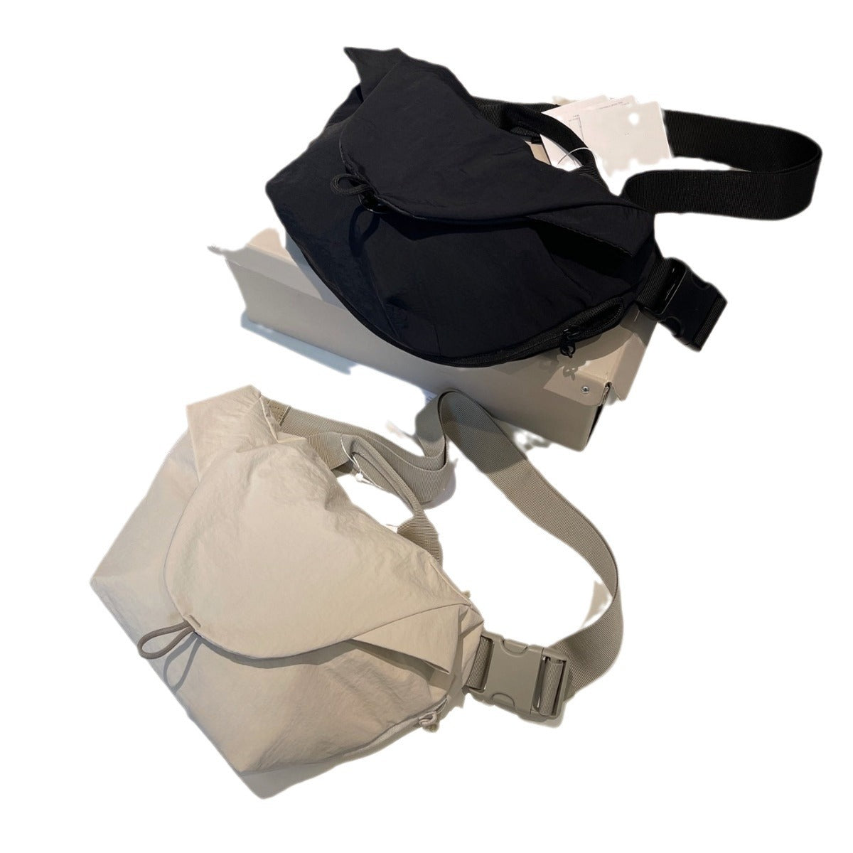 Wholesale Fitness Casual Magnetic Two-color Couple Shoulder Bag