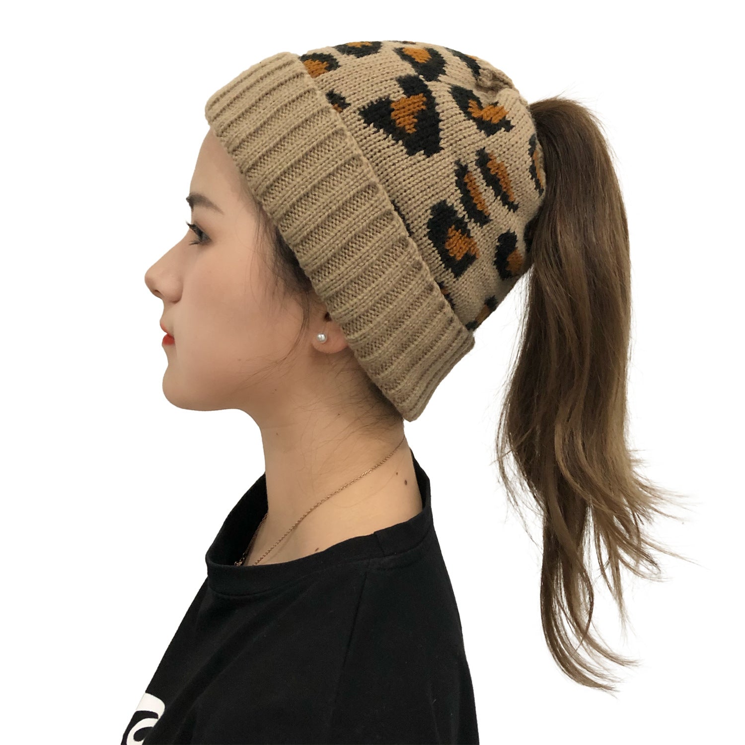Wholesale Autumn and Winter Leopard Print Knitted Beanie