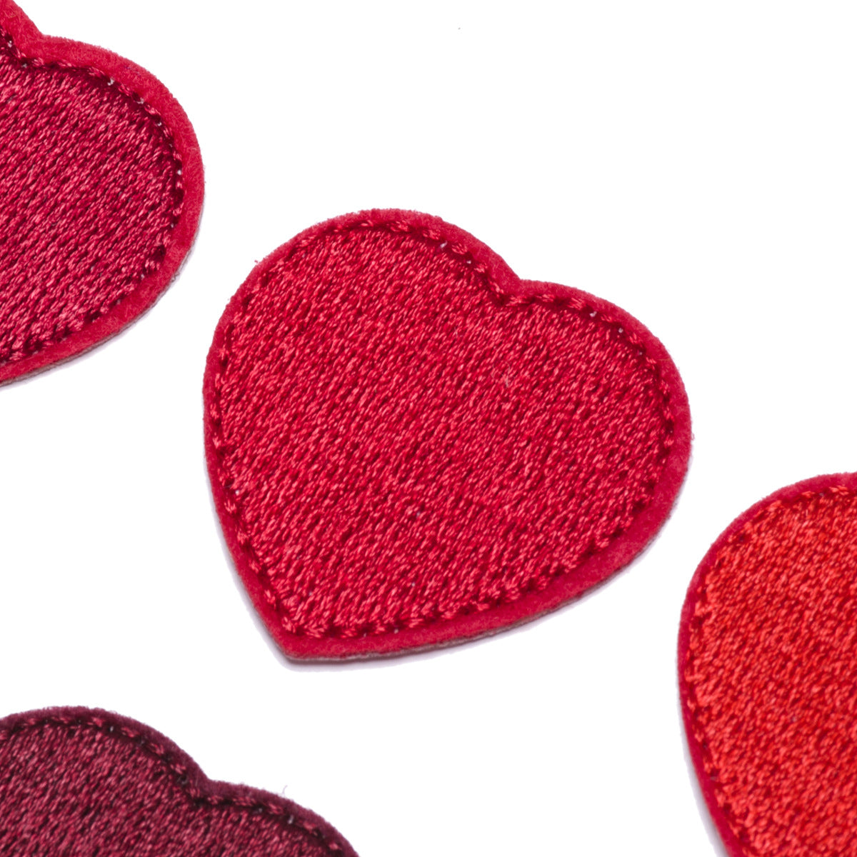 Wholesale Heart-shaped fabric patch for clothing embroidery  DIY Patches